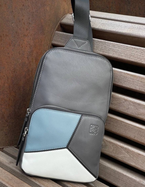 МУЖСКАЯ СУМКА СЛИНГ LOEWE 