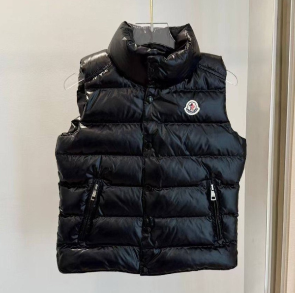 ДЕТСКИЙ ЖИЛЕТ MONCLER 