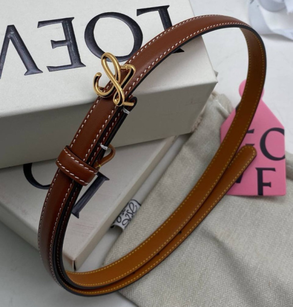 ЖЕНСКИЙ РЕМЕНЬ LOEWE 