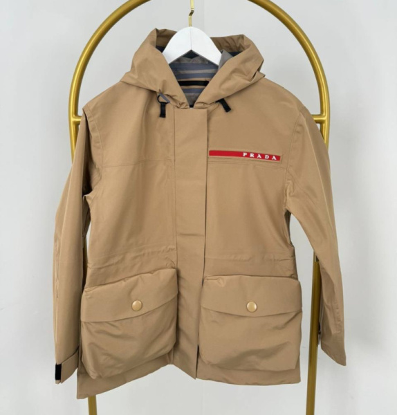 КУРТКА PRADA 
