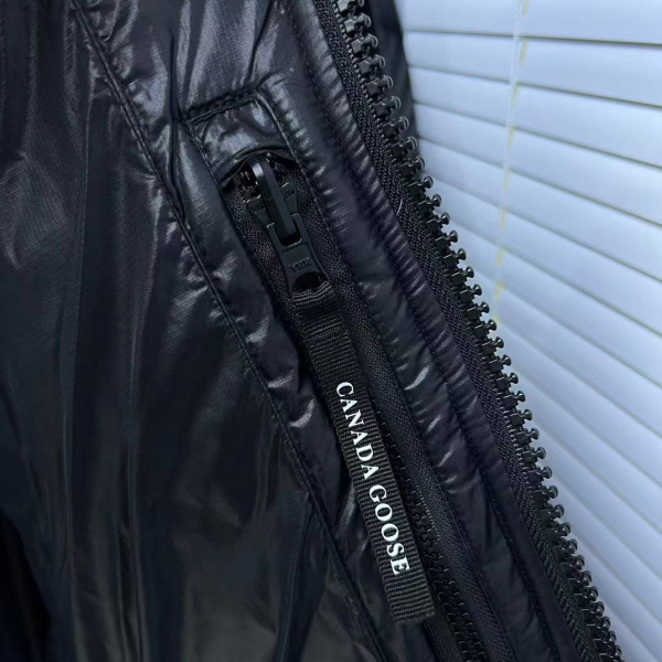 МУЖСКОЙ ПУХОВИК CANADA GOOSE  72902 фото анонса