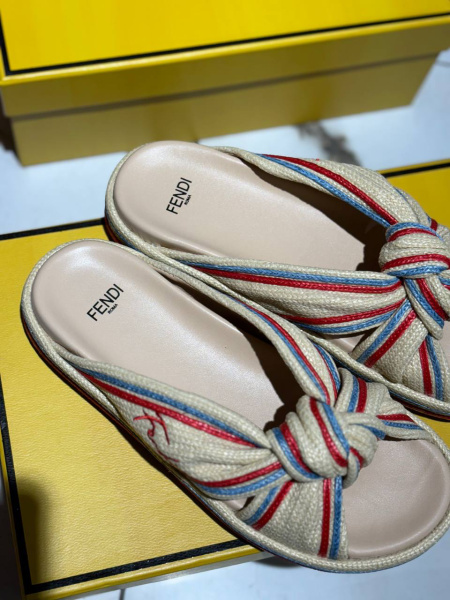 ШЛЕПКИ FENDI  68773 фото анонса