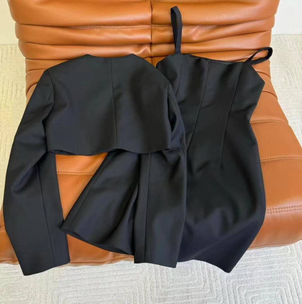 КОСТЮМ MIU MIU  66448 фото анонса