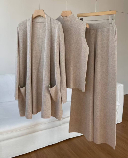 КОСТЮМ LORO PIANA 