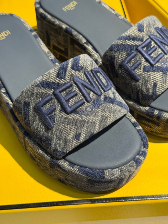 ШЛЕПКИ FENDI  77052 детальное фото товара