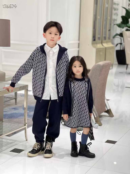 ДЕТСКИЙ КАРДИГАН ДВУХСТОРОННИЙ CHRISTIAN DIOR  73741 фото анонса