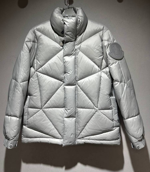 ПУХОВИК MONCLER  82092 фото анонса