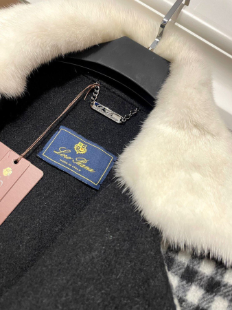 ПАЛЬТО LORO PIANA 54403 детальное фото товара