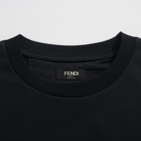 МУЖСКАЯ ФУТБОЛКА FENDI  75596 детальное фото товара