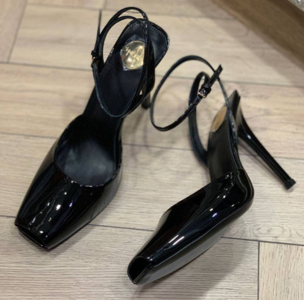 ТУФЛИ SAINT LAURENT 