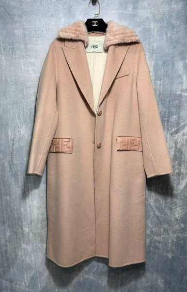 ПАЛЬТО FENDI 62076 фото анонса