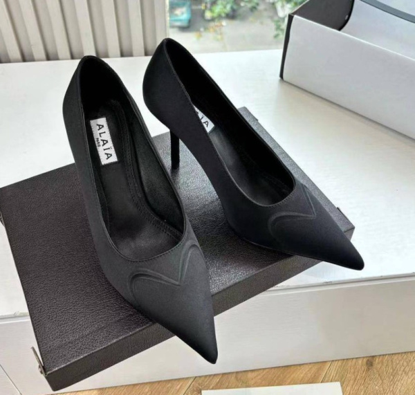 ТУФЛИ ALAIA 