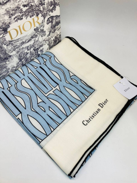 ПЛАТОК CHRISTIAN DIOR 