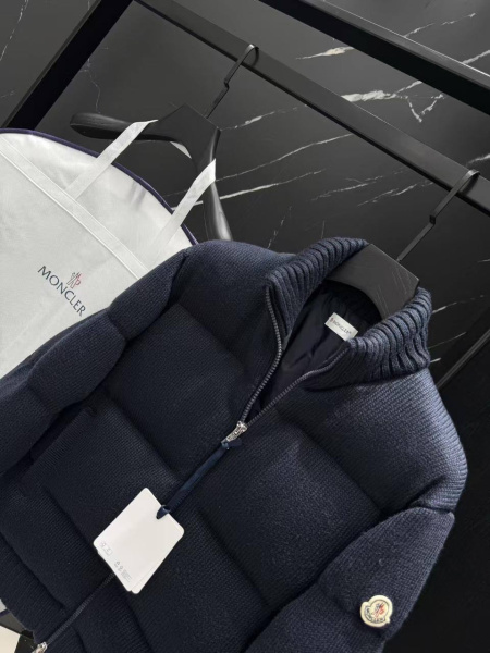 МУЖСКОЙ ПУХОВИК MONCLER  79914 фото анонса