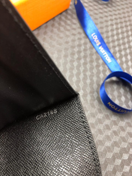 ОБЛОЖКА НА ПАСПОРТ LOUIS VUITTON 12823 фото анонса
