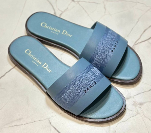 ШЛЕПКИ CHRISTIAN DIOR 