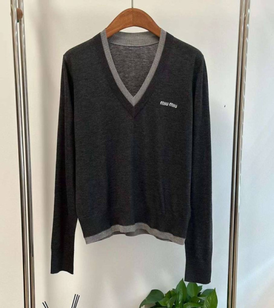 СВИТЕР MIU MIU 
