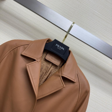 ПЛАЩ PRADA 62071 детальное фото товара