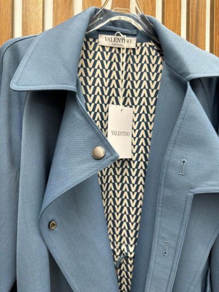 ПЛАЩ VALENTINO 61793 фото анонса