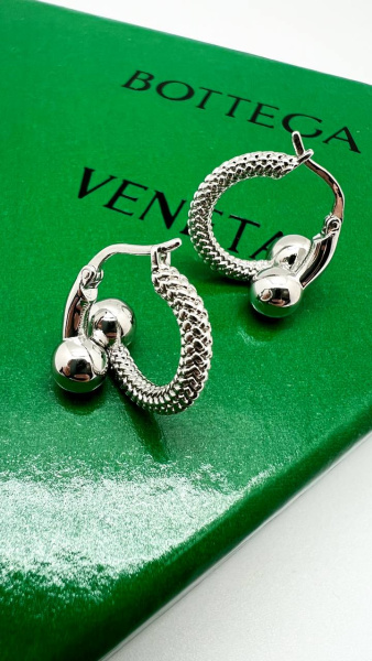 СЕРЬГИ BOTTEGA VENETA 74075 фото анонса