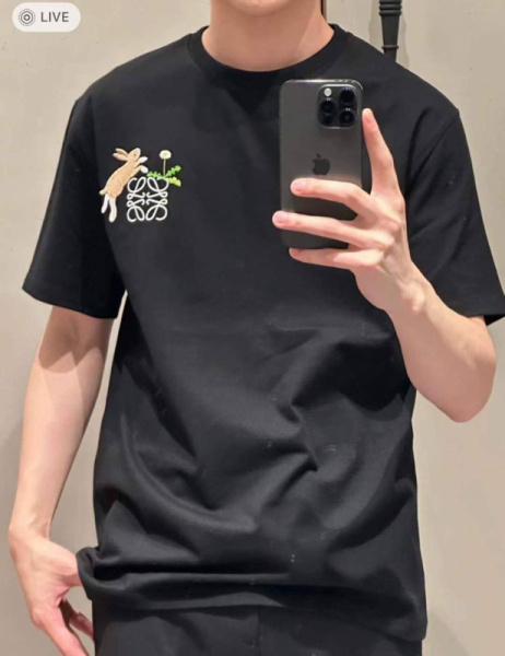 МУЖСКАЯ ФУТБОЛКА LOEWE 