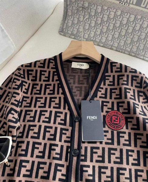 КАРДИГАН FENDI  61681 фото анонса