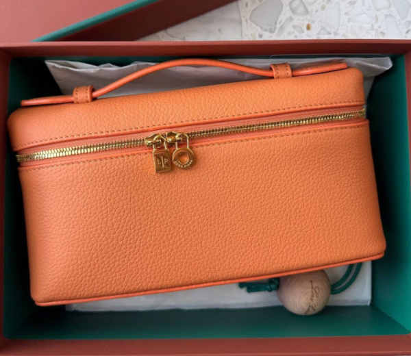 СУМКА LORO PIANA 