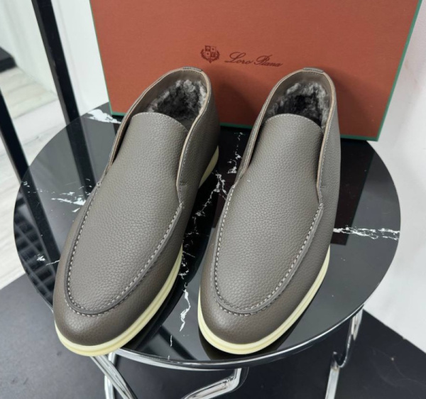 МУЖСКИЕ ЛОФЕРЫ LORO PIANA 