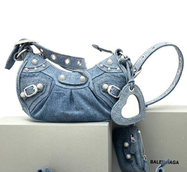 СУМКА BALENCIAGA 