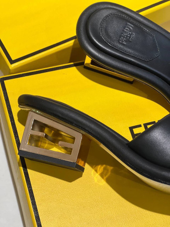 ШЛЕПКИ FENDI  60315 детальное фото товара