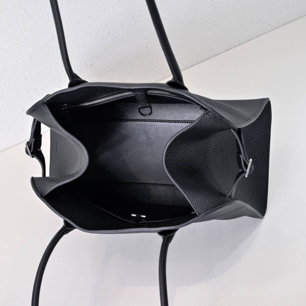 СУМКА THE ROW MARGAUX 12  79608 фото анонса