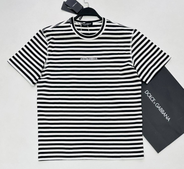 МУЖСКАЯ ФУТБОЛКА DOLCE & GABBANA 