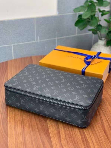 МУЖСКОЙ НЕСЕССЕР КОСМЕТИЧКА LOUIS VUITTON  58484 фото анонса