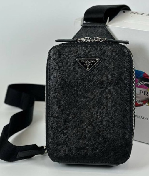 МУЖСКАЯ СУМКА СЛИНГ PRADA 