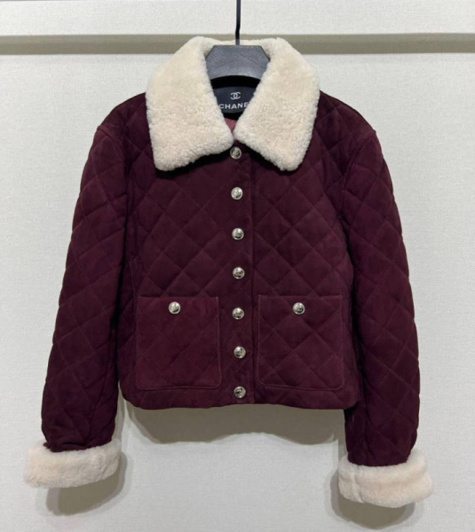 КУРТКА CHANEL 