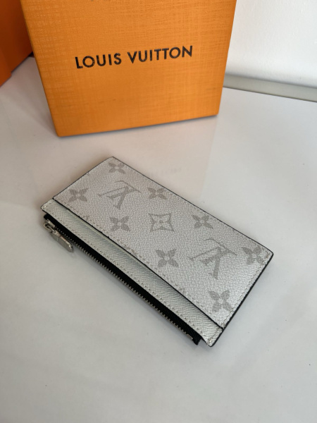 ВИЗИТНИЦА LOUIS VUITTON  67839 фото анонса