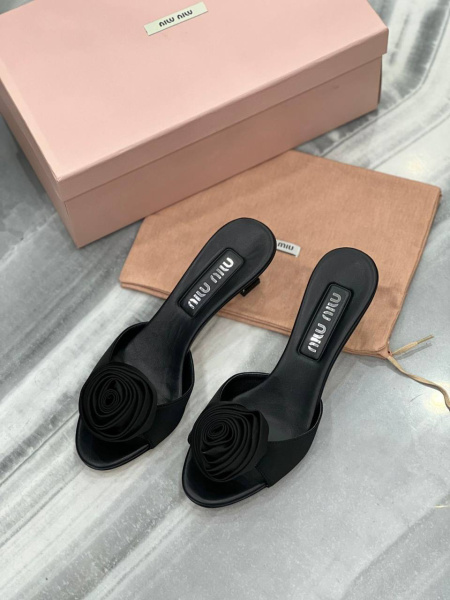 ШЛЕПКИ MIU MIU  68173 фото анонса