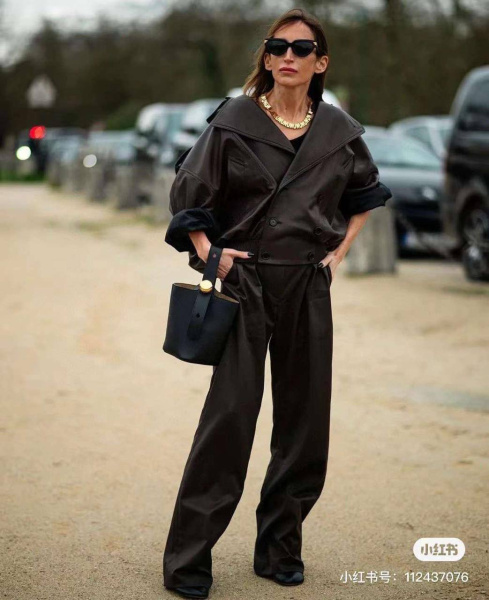 КУРТКА LOEWE  71183 фото анонса