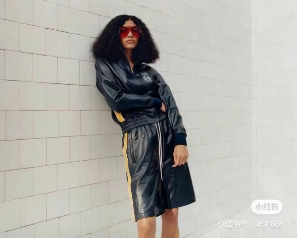 БОМБЕР LOEWE 61770 фото анонса