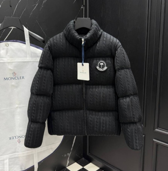 МУЖСКОЙ ПУХОВИК MONCLER 