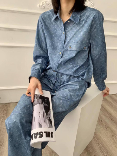 КОСТЮМ LOUIS VUITTON  68387 фото анонса