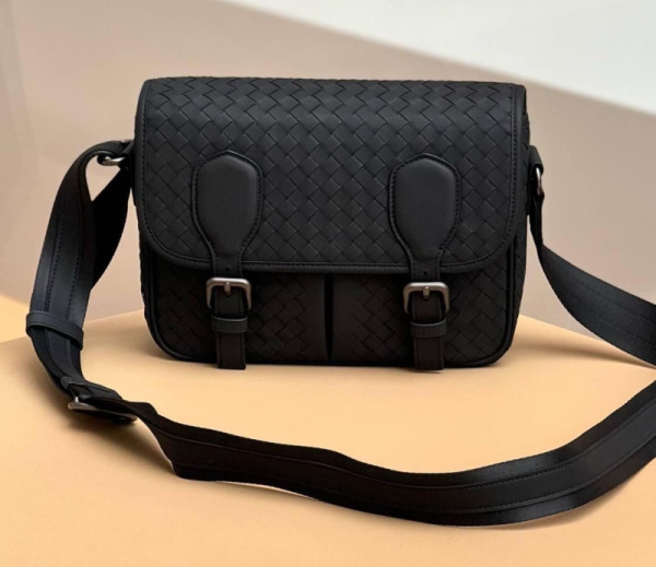 МУЖСКАЯ СУМКА МЕССЕНДЖЕР BOTTEGA VENETA 