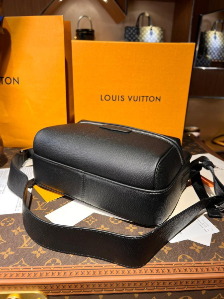 МУЖСКАЯ СУМКА МЕССЕНДЖЕР LOUIS VUITTON  58882 фото анонса