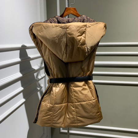 ЖИЛЕТ LOUIS VUITTON 53069 детальное фото товара