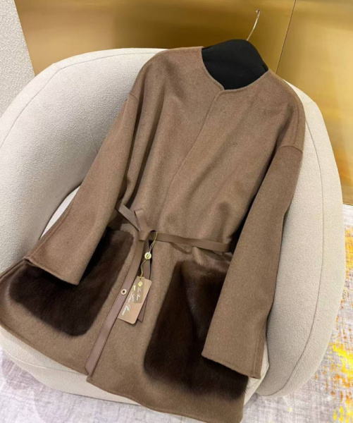 ПАЛЬТО LORO PIANA 