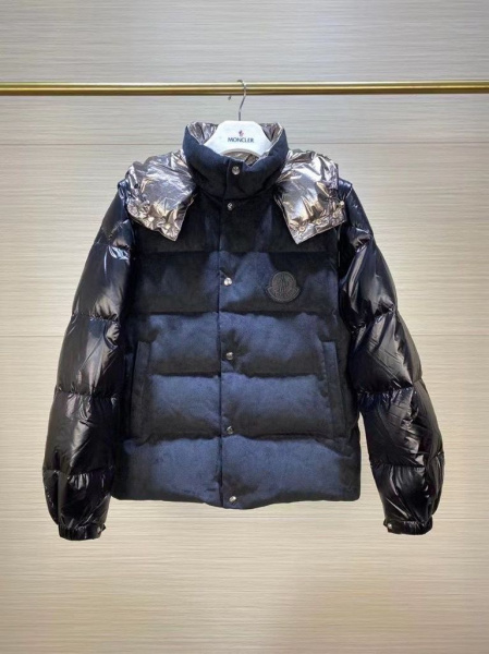 ПУХОВИК MONCLER 44372 фото анонса