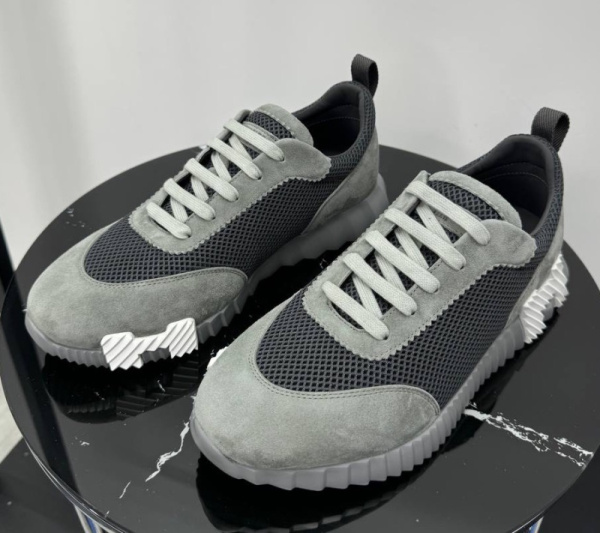 МУЖСКИЕ КРОССОВКИ HERMES 