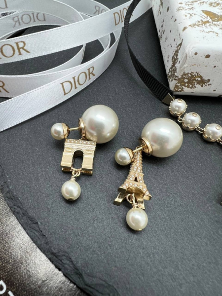 СЕРЬГИ CHRISTIAN DIOR