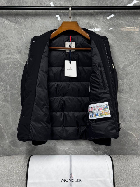 МУЖСКАЯ КУРТКА MONCLER  81225 фото анонса