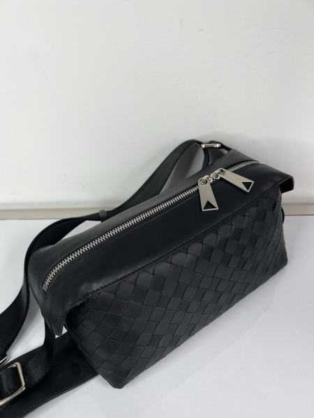 МУЖСКАЯ СУМКА СЛИНГ BOTTEGA VENETA  67869 фото анонса